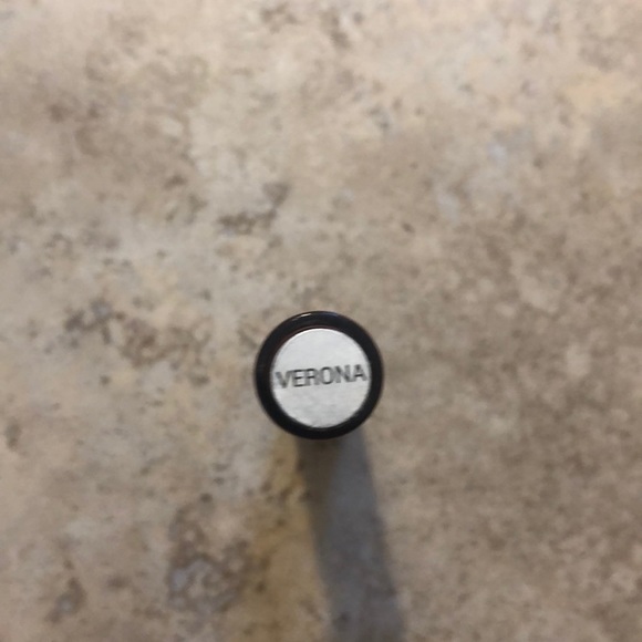 *OFRA* liquid lipstick - Picture 3 of 3